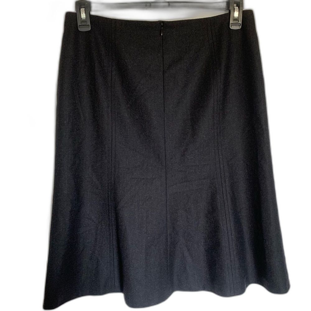 Akris Punto Black A Line Skirt 100% Wool size 10 Classic Business Casual - Picture 2 of 10
